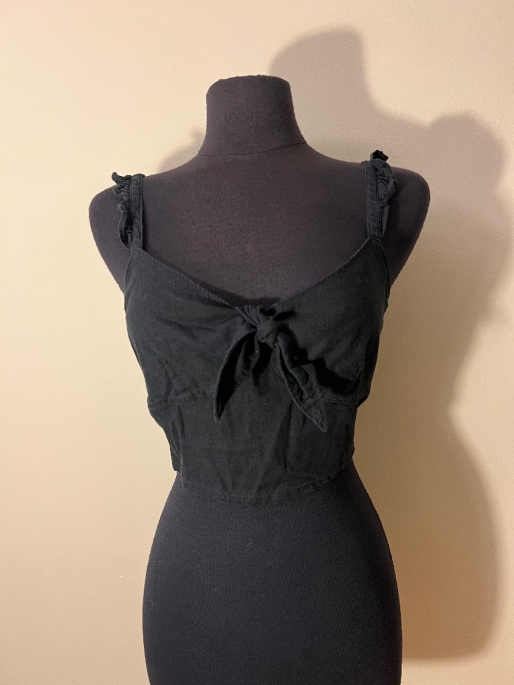 Express tie front cropped tank